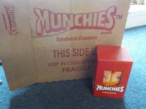 Case of 12 Munchies Sandwich Cracke...