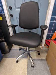 lot 140 image: LabTech Seating LT42113 Adjustable Chair wChrome Base
