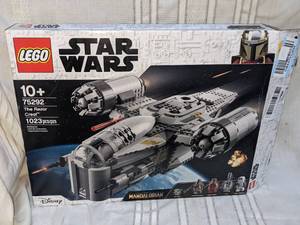 lot 35 image: LEGO Star Wars The Mandalorian The Razor Crest 75292 Exclusive Building Kit