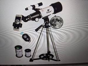lot 233 image: Gskyer Telescope, 70mm Aperture 400mm AZ Mount Astronomical Refracting Telescope for Kids Beginners
