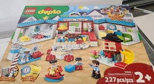 lot 51 image: Lego Duplo Happy Childhood Moments #10943