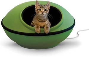 lot 237 image: K&H PET PRODUCTS Mod Dream Pod Heated Pet Bed
