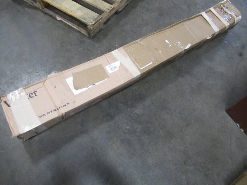 lot 400 image: ZINUS Metal Box Spring with Wood Slats, Twin, 74 x 38 x 7 12.  - Damaged Carton.