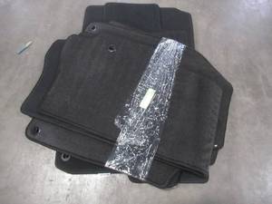 lot 317 image: 2016-2018 Honda Accord OEM Black Carpet Floor Mats (3 pcs) PP, PET, SBR, PE.