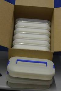 lot 36 image: 8- 2 piece snap together cupcake carriers