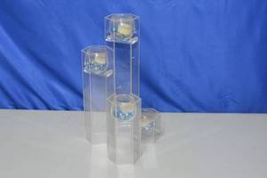 lot 77 image: Candle Display