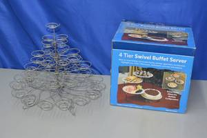 lot 87 image: 2 serving dishes