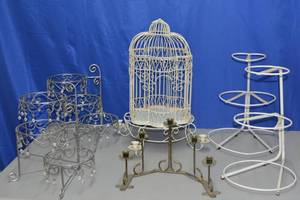 lot 105 image: Misc teirs and cardbox
