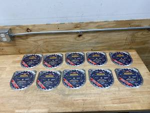 lot 49 image: IRWIN 24035 Marathon 7-14 Inch 24 Tooth Circular Blade (Case Of 10)