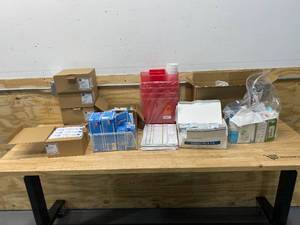 lot 100 image: Medical Supplies