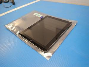 Apple&nbspiPad 4th Gen A1460 (WifiVerizon &amp Sprint GPS) 16GB of storage Tested with Warranty Light surface wear &amp scratches on back of unit Does not include charger