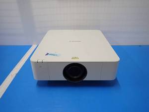 Sony&nbspVPL-FHZ65 ProjectorNative resolution 1920x1200  6000 Lumen bulb  includes power cable  tested with warranty