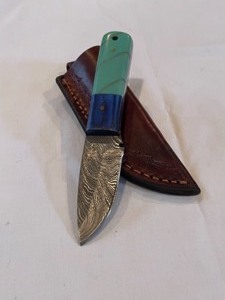 Custom Damascus Steel Knife