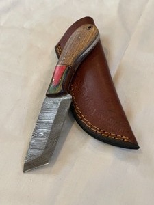 Custom Damascus Steel Knife