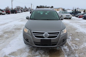 2009 Volkswagen Tiguan SE 4Motion AWD