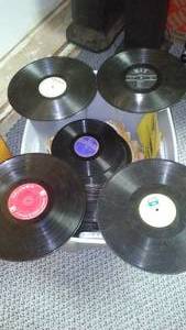 lot 161 image: 10 Inch And 12 Inch Vinyl Record Albums, Dozens, In Covered Tote.