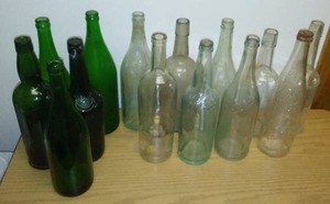lot 198 image: Quart Sized Bottles- Variety, Vintage.
