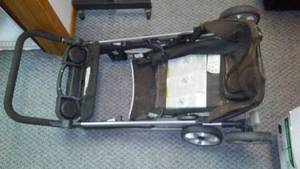 lot 209 image: Stroller - Fold-up. Light Weight, Chico Key fit Caddy, Nice.
