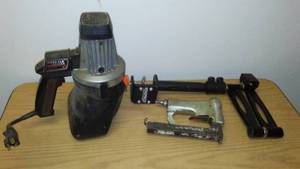 lot 211 image: Roto Flo Painter, Air Stapler and Clamp on Workstation