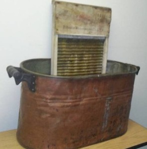 lot 250 image: Vintage copper wash tub and washboard.