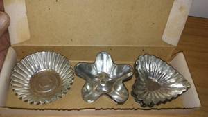 lot 251 image: Vintage Sandbakkel Set- Authentic.