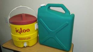 lot 911 image: Igloo Three Gallon Water Dispenser and Six Gallon Tank.
