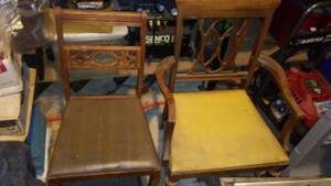 lot 940 image: Vintage Chairs (2).