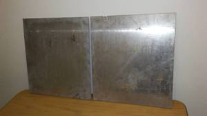 lot 955 image: Heavy Pieces of Aluminum Sheeting (2)