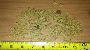 lot 969 image: AirFix HO and OO scale figurines. African soldiers.
