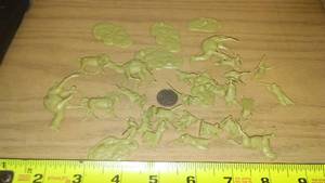 lot 979 image: AirFix HO and OO scale figurines. Arabian