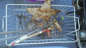 lot 320 image: Wire Basket, Decor & croquet mallets