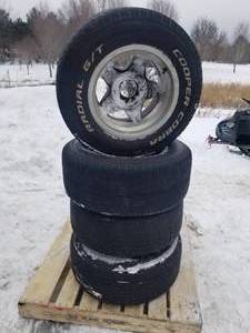 lot 5 image: Lot of (4) Cooper Cobra Radial GT  P25560R15 Tires with 15 5-lug Wheels