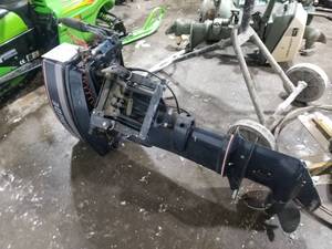lot 10 image: Evinrude Outboard Boat Motor 30hp