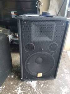 lot 56 image: Lot of (1) Electro-Voice 2-Way Stereo Speakers
