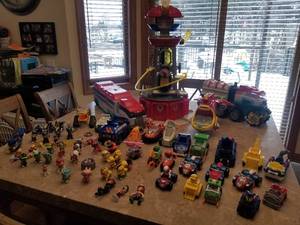lot 106 image: Paw Patrol Toy Collection