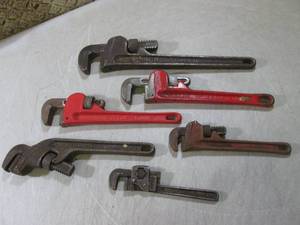 (BSB) Assorted Pipe Wrenches...