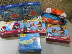 (D-1T) Assorted Pool Swimming Float...