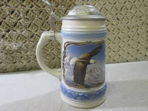 (FS) Vintage Eagle Collector Stein...