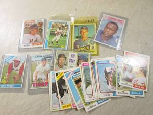 (EC1) Assorted Sports Cards...