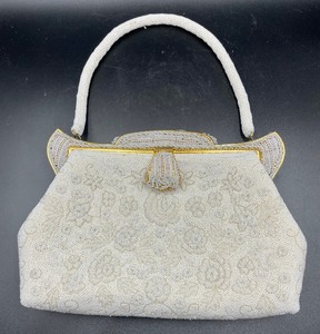 lot 122 image: Vintage Beaded Handmade Handbag & Coin Purse by Delill of France