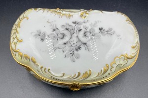 lot 149 image: French Trinket Box made for Powers