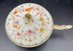 lot 146 image: Petite Dresden Lidded Vessel
