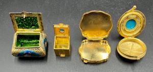 lot 174 image: 4 Terrific Trinket Boxes