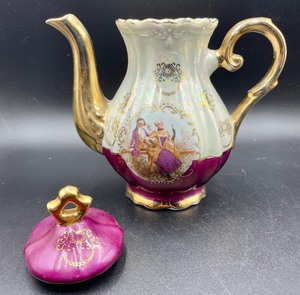 lot 183 image: Empress by Haruta Teapot