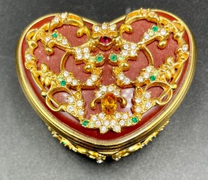 lot 231 image: Franz Trinket Box