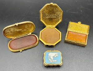 lot 228 image: Perfume Balm Trinket Boxes