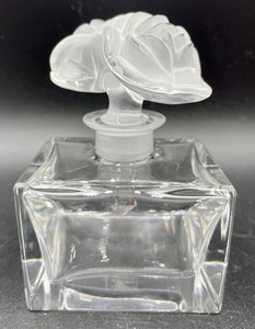 lot 209 image: Italian Puthod Cristalli Parfum Bottle