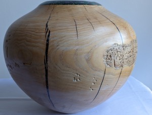 lot 92 image: Marc Wroe Turned Ash Wood Bowl with Inlaid Stone Rim