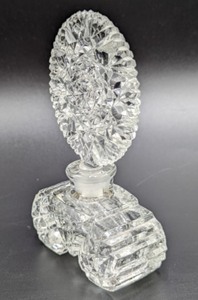 lot 97 image: Czech Cut Crystal Perfume Bottle