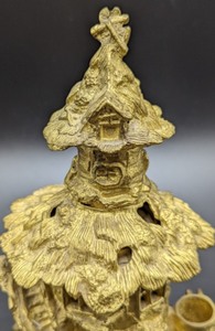 lot 255 image: Unique Vintage Brass Inkwell